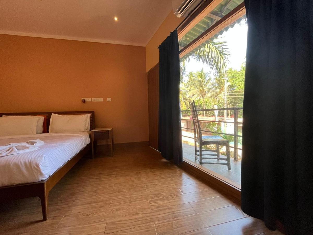 Rococco Ashvem Hotel Мандрем Екстериор снимка