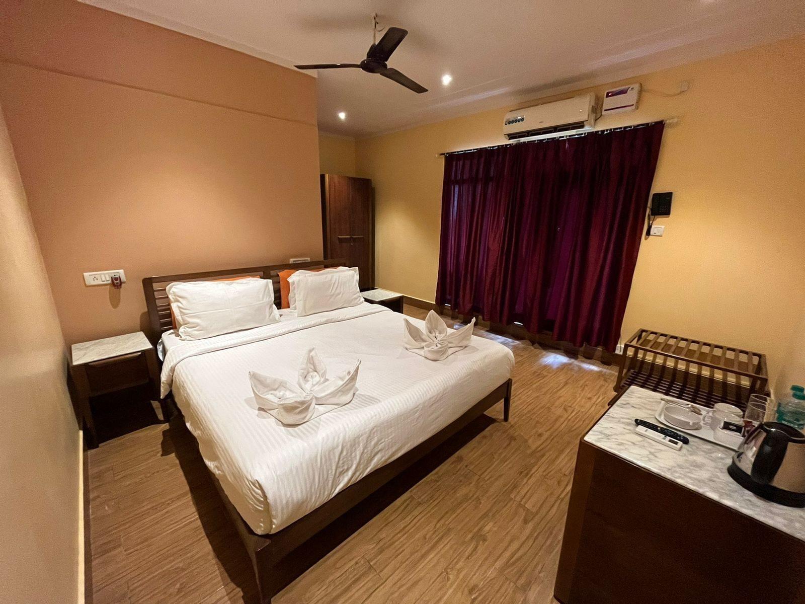 Rococco Ashvem Hotel Мандрем Екстериор снимка