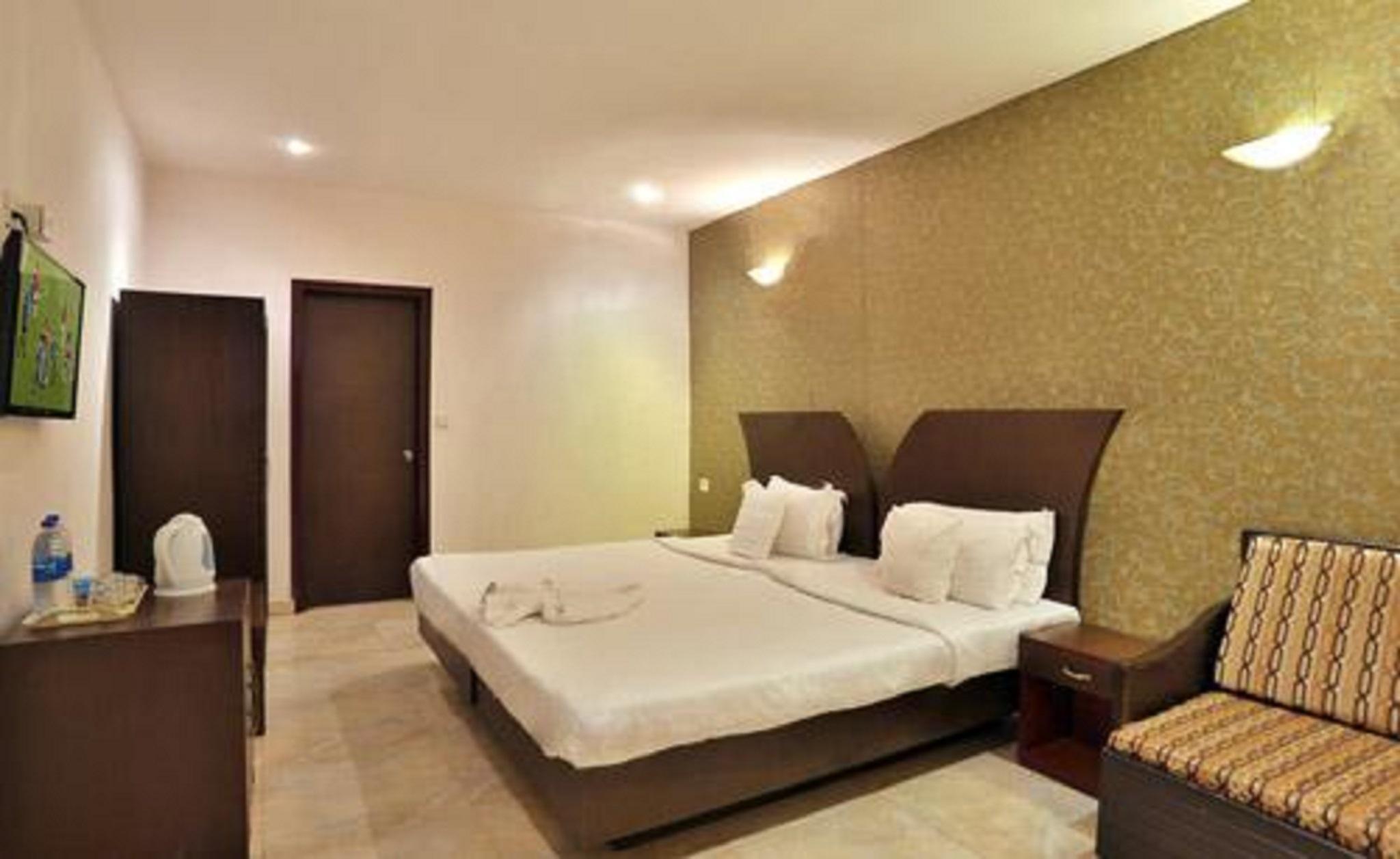 Rococco Ashvem Hotel Мандрем Екстериор снимка