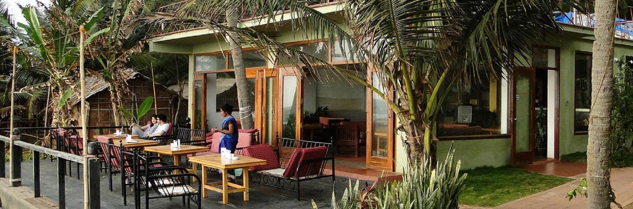 Rococco Ashvem Hotel Мандрем Екстериор снимка