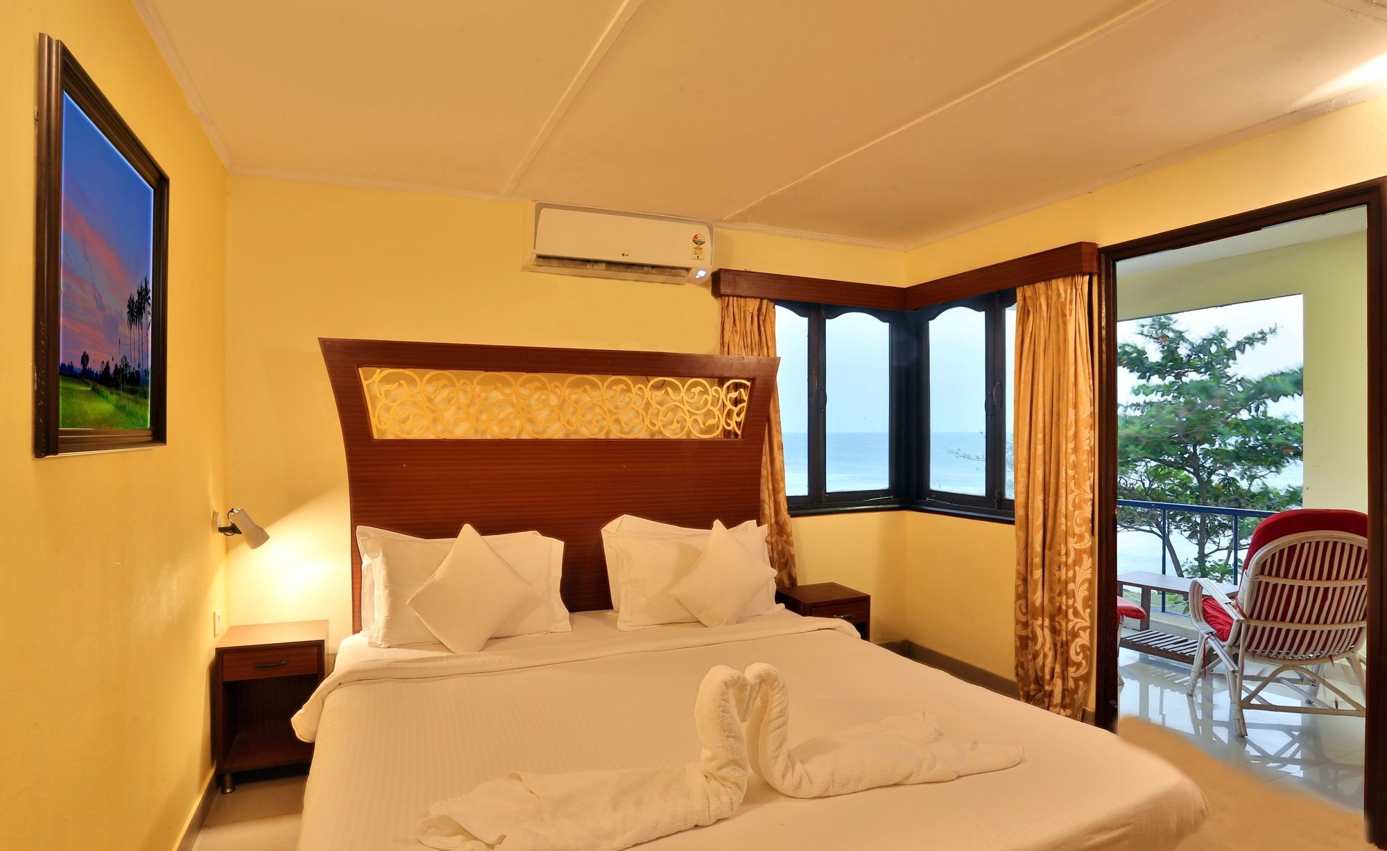 Rococco Ashvem Hotel Мандрем Екстериор снимка